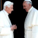 Benedicto XVI y Francisco