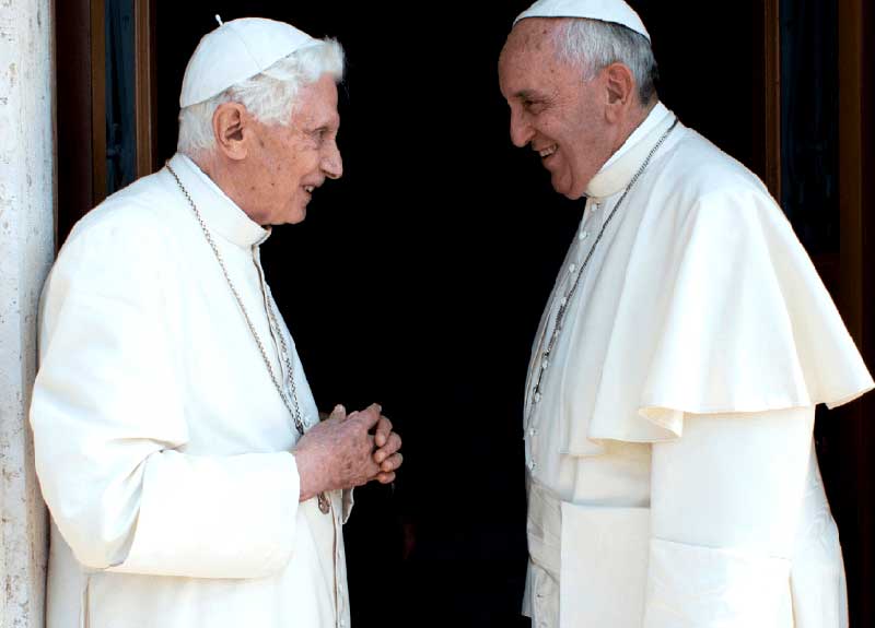 Benedicto XVI y Francisco